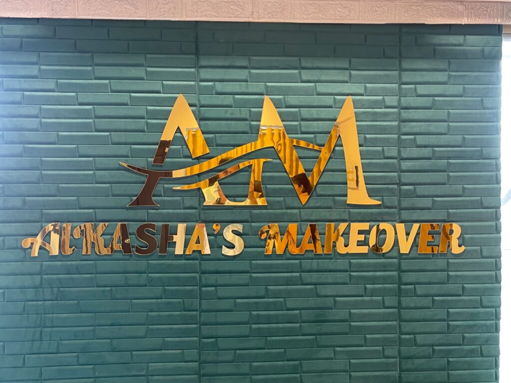 3D gold acrylic logo sign for salon Mumbai by Arrow Advertising